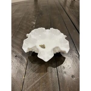 Fenton‎ Hobnail White Milk Glass  Ruffled Edge Trinket Dish With Sticker 1970's